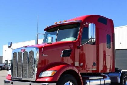 A Comprehensive Overview of the 2019 Peterbilt 579
